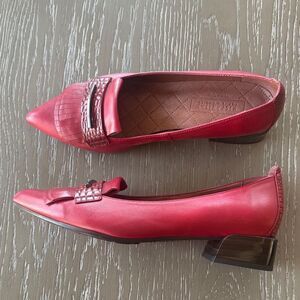 Hispanitas Red Leather Fringe Faux Croc Loafers Low Block Heel Pointy Toe 38.5